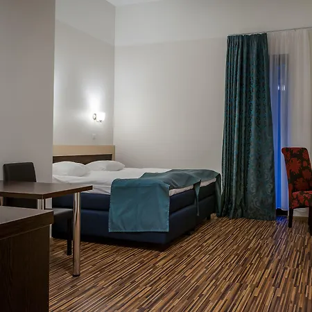 Готель Pirita & Таллінн