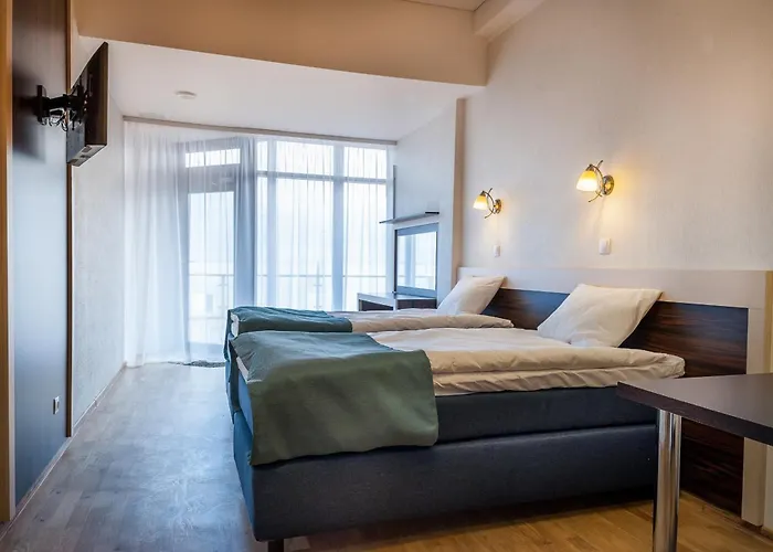 Szálloda Pirita & 3*