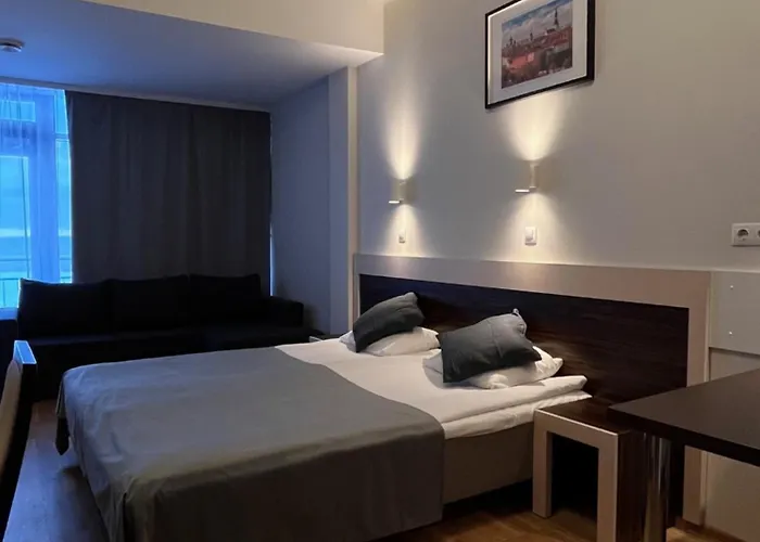 Szálloda Pirita & 3*