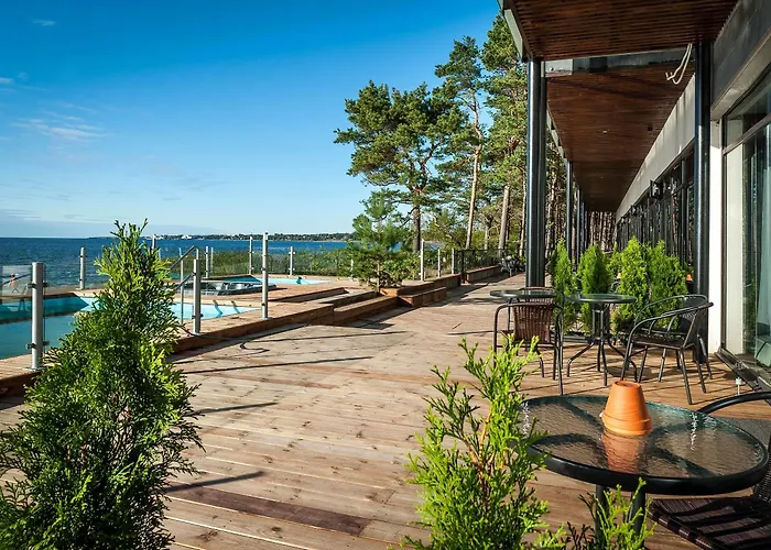 Hotel Pirita Apartments&spa 3*